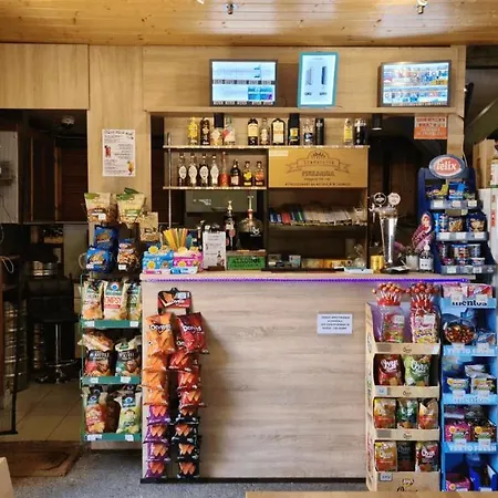 ホリデーパーク Osrodek Wypoczynkowy Helkamp