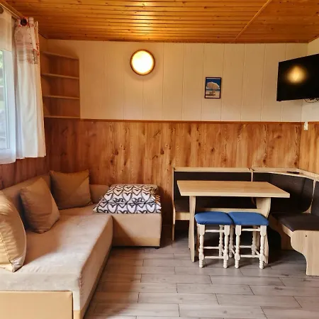 ホリデーパーク Osrodek Wypoczynkowy Helkamp