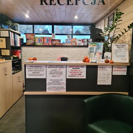 ホリデーパーク Osrodek Wypoczynkowy Helkamp ヘル